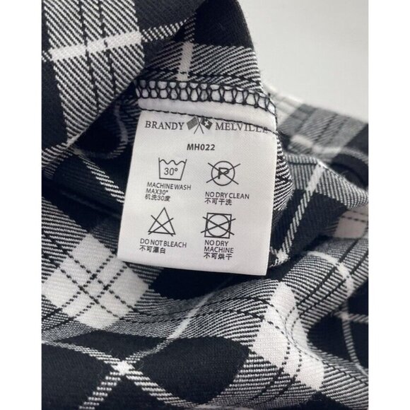 Brandy Melville Academia Skirt Black Plaid Check Stretch Slit See Measurements - Picture 8 of 9